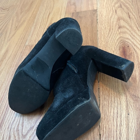 Madewell Hadley Platform Suede Boot - Picture 2 of 3